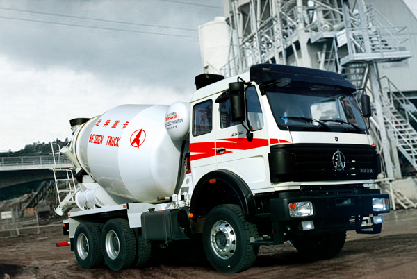 BEIBEN chassis 6X4 8m³ concrete truck mixer